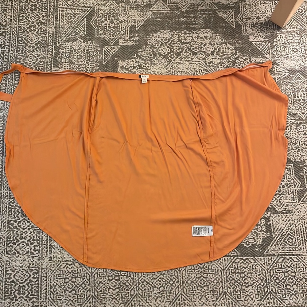 NWOTRoxy Wrap Skirt - Picture 6 of 9
